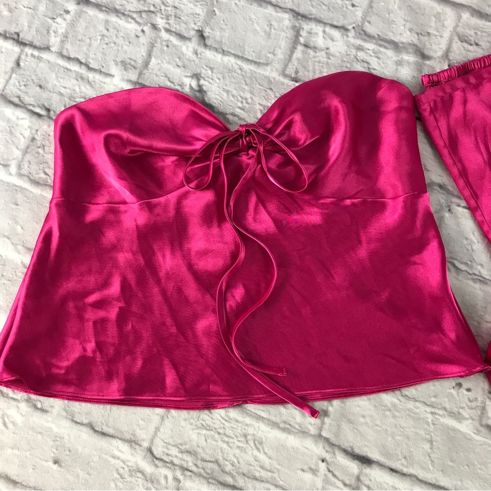 🎉 Host Pick! 🎉 Vintage NWOT Victoria’s Secret‎ Pajamas Satin Barbie Pink - Picture 5 of 14